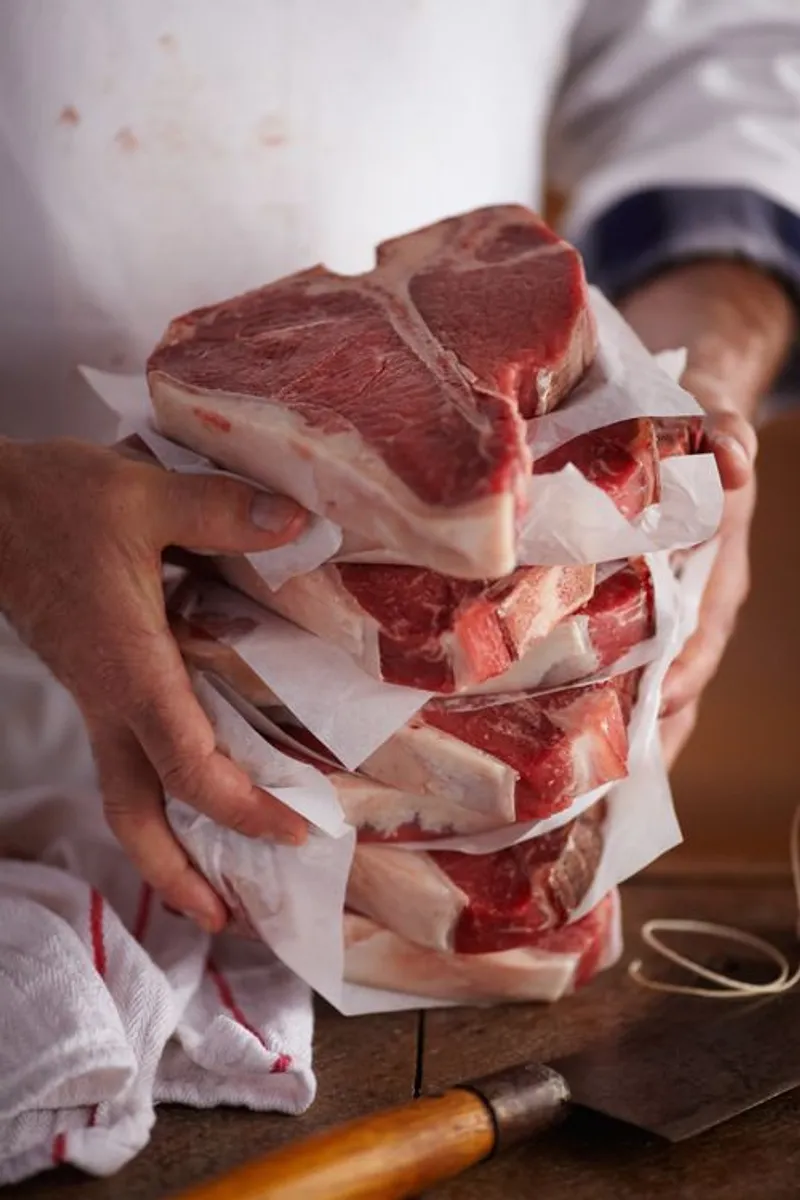 Řezník při práci